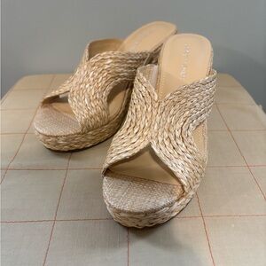 EUC Marc Fisher Womens Platform Wedge Raffia Sandal Size 8M Worn Once